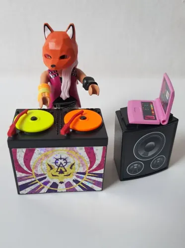 Playmobil DJ com Mesa de Mistura e Acessórios