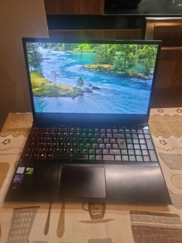 NOTEBOOK GAMER AVELL A65 CORE I7 8560H 16G GTX 1060