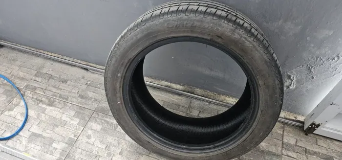 Pneu pirelli