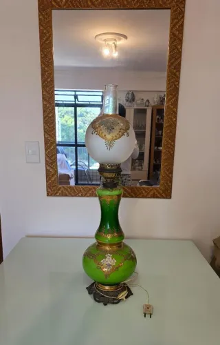 Abajour/luminária de mesa em opalina/vidro veneziano e bronze 86cm