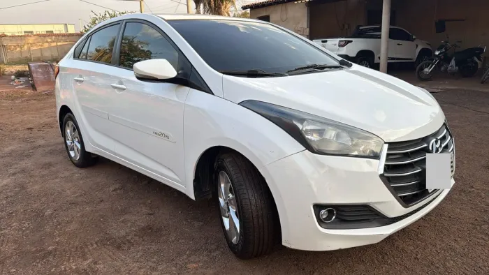 Hyundai HB20S C.plus/c.style 1.6 Flex 16V Mec.4p 2016