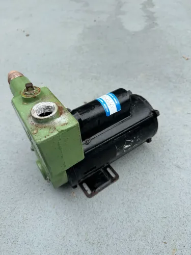 Motor Motobomba Autoaspirante Famac FASP-80 - 1,5 CV (Motor WEG / Bivolt) ?
