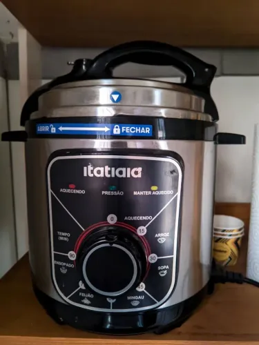 Panela de Pressão Itatiaia Inox 3 litros (semi nova