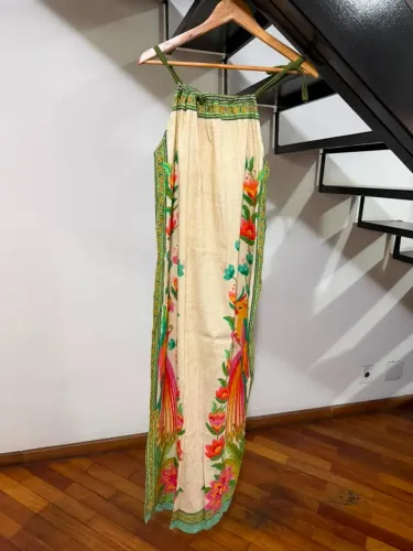 Vestido de linho Araras