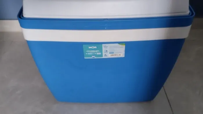 Cooler (Caixa Térmica) - Capacidade: 34 litros