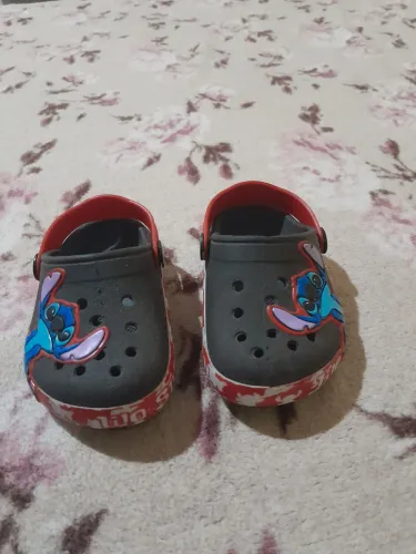 Vendo sandália infantil masculina