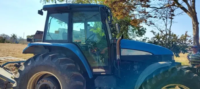 Trator New Holland