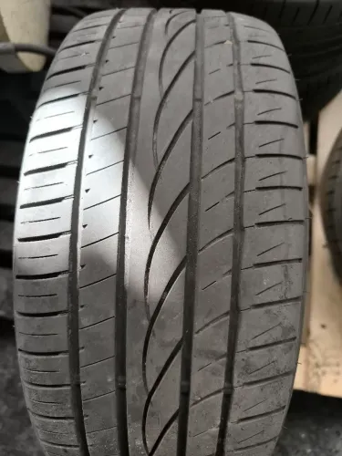 Pneu 215/45 r17 