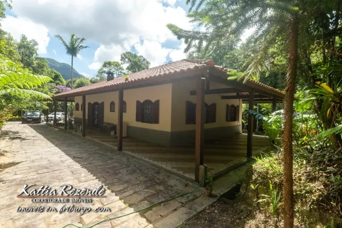 Sítio em Theodoro de Oliveira-Nova Friburgo/RJ