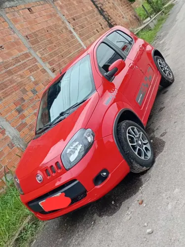 Fiat Uno Sporting 1.4 EVO Fire Flex 8V 4P 2012