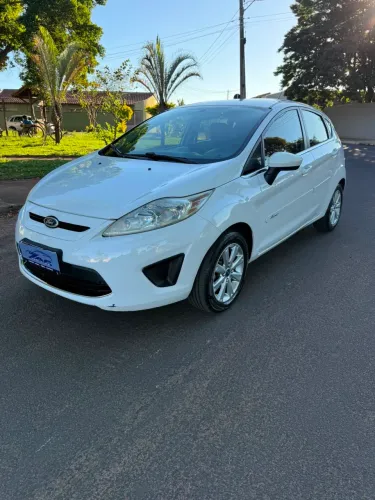 Ford Fiesta SE 1.6 16V Flex 5P 2012