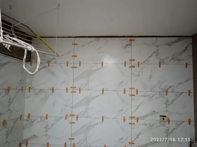 Profissional em assentamento de qualquer tipo de porcelanato e cerâmica