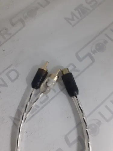 Cabo Y. Taramps.  1rca fêmea  X 2rca macho.  Novo.