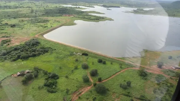 R$ 1.000.000.000  Fazenda de 35.680 ha em Santa Cruz dos Milagres - PI