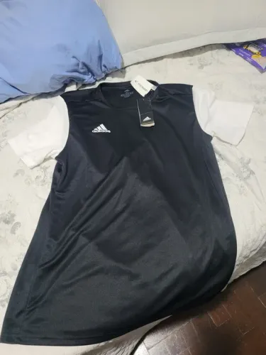 Camisa adidas esportiva M original 