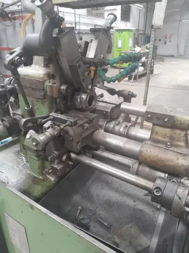 Torno Automático Ergomat A25 ano 2004 