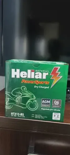 Bateria de moto Htx12-bs 12 volts 10 amperes Heliar