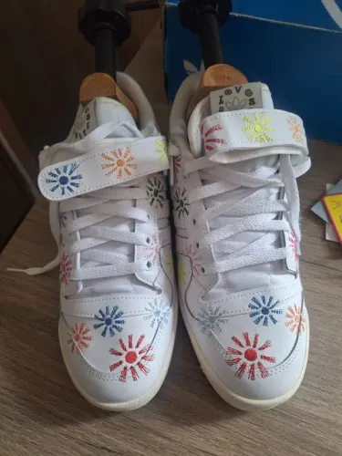 Tênis Adidas tam 40 NOVO