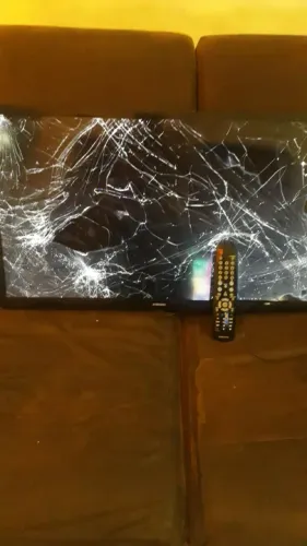 Tv Samsung 32 Led informações na descrição. 