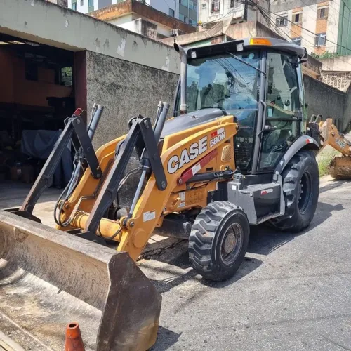 Case 580N 2020 - Para assumir parcelas 3.380,00