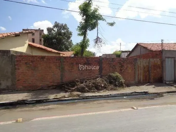 Lote/Terreno para aluguel, no bairro Cristo Rei, Teresina/PI