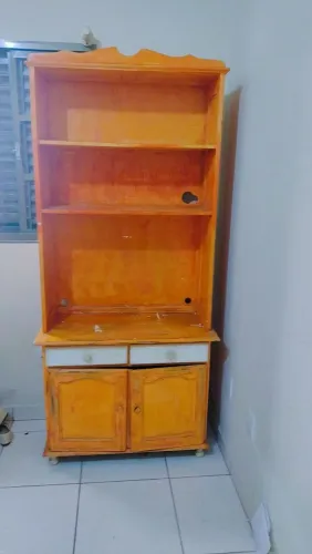 Armário antigo cerejeira 300 reais