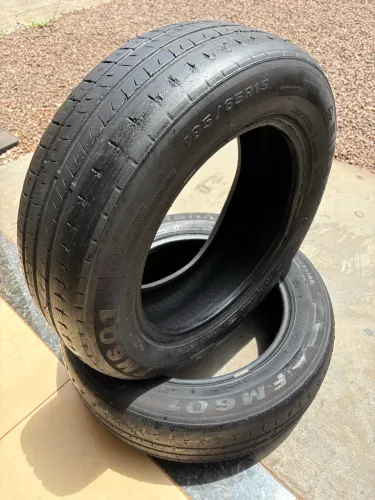 Pneus 185/65R15
