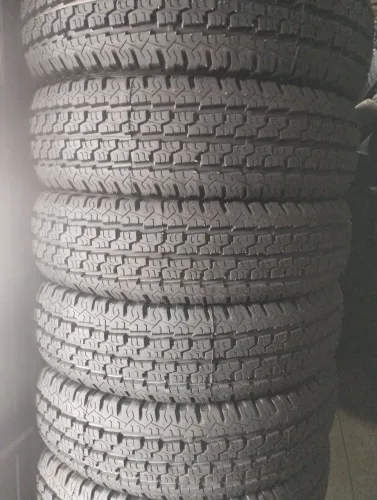 PNEUS REMOLD 195R14 SEGURANÇA E QUALIDADE CERTIFICADA
