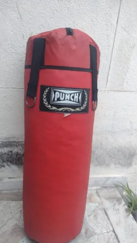 Saco de pancada - PUNCH