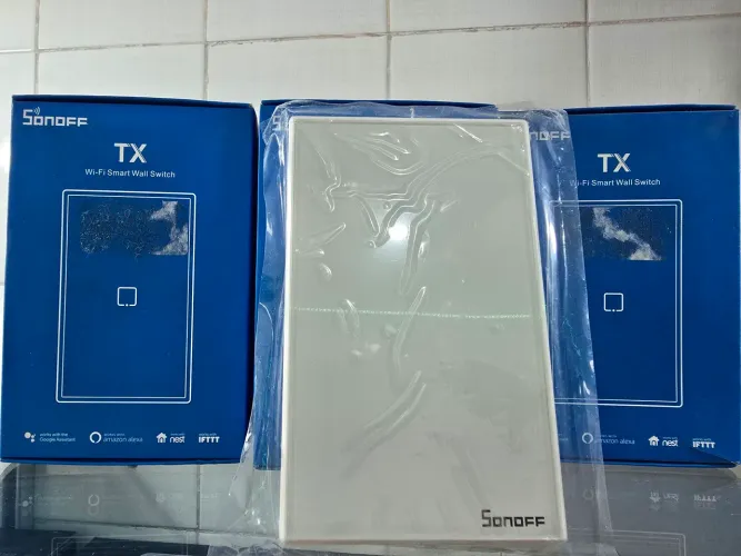 Interruptor de Parede Inteligente Wi-Fi Sonoff TX T2US1C 