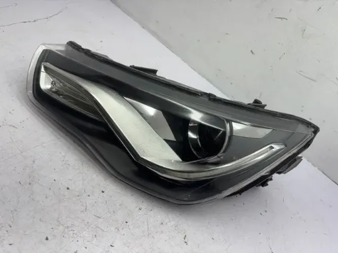 Farol Esquerdo Audi A1 2011 á 2015 #79