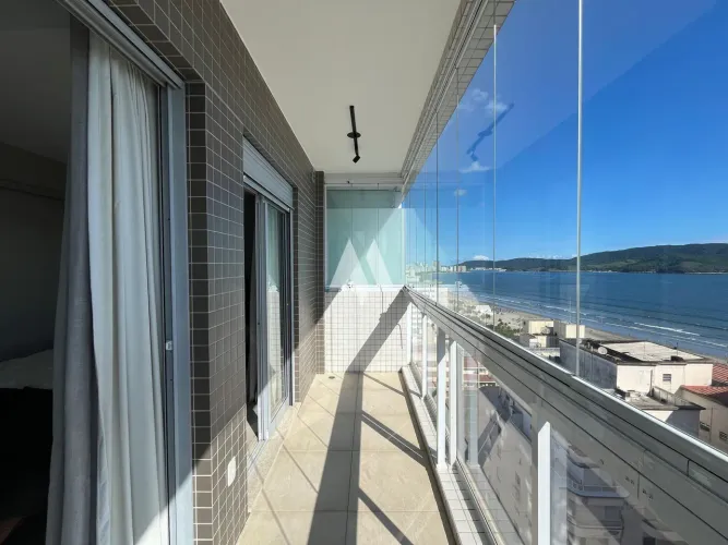 Apartamento studio vista mar Boqueirão Santos