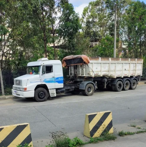 CAMINHÃO + CAÇAMBA MERCEDES BENZ LS 1935