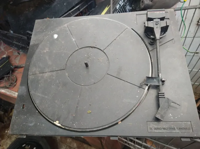 Relíquia,Base de cima do toca disco gradiente,somente a base e o braço com agulha 