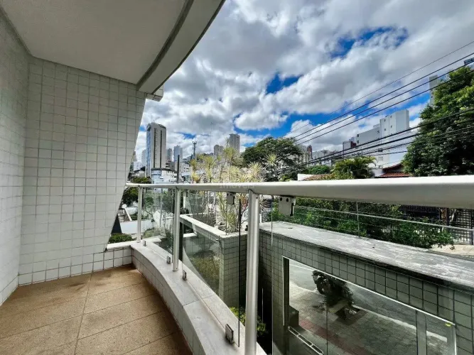 Apartamento à venda no bairro Gutierrez