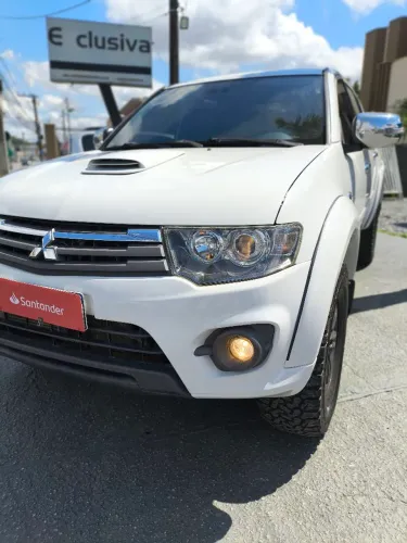 Mitsubishi L200 Triton HPE 3.2 CD TB Int.diesel AUT 2016