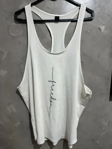 2 camisetas de academia treino