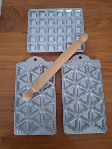 KIT 3 RAVIOLEIRAS + ABRIDOR DE MASSA (novas - nunca usadas)