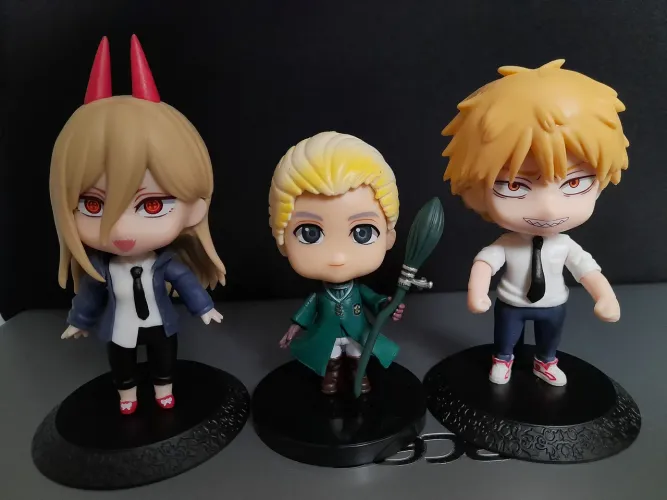 Chainsaw e Harry Potter (miniaturas geek)