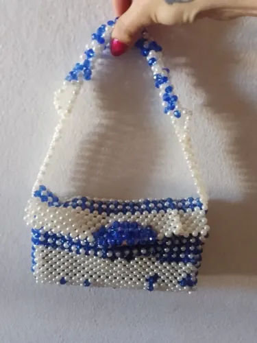 Bolsa artesanal de pérolas