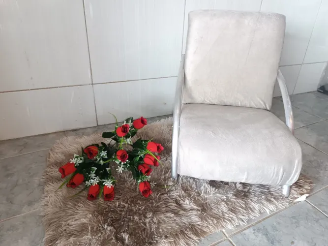 Poltrona moderna e elegante