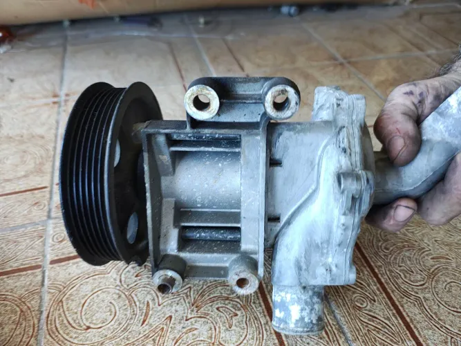 Bomba d'água Fiat Bravo