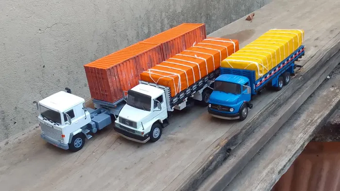 Lote três  miniaturas por $ 900.00