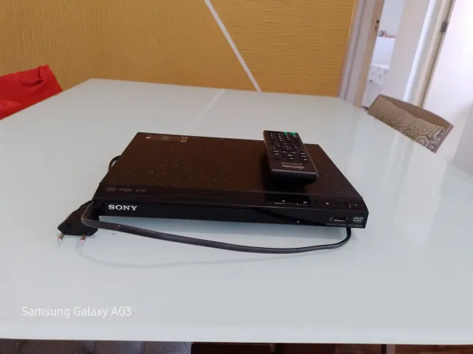 Dvd player Sony BDP-SR320 (funcionando normal)