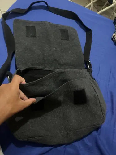 Bolsa de Ombro Cinza nova unissex