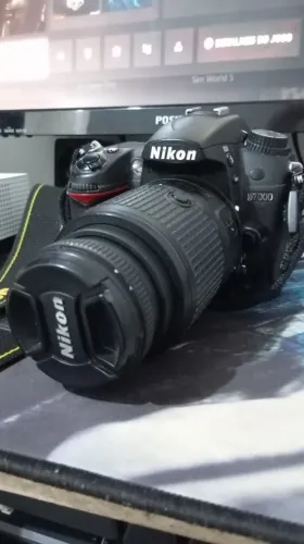 Câmera Nikon D7000 Para sair rápido 
