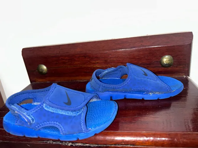 Sandália papete infantil Nike