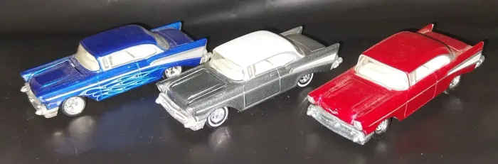 3 CHEVY 57 - ULTRA HOTS