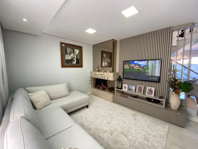 Casa em Condomínio à venda em São Leopoldo - Jardim América - Semi Mobiliada REF: 3438