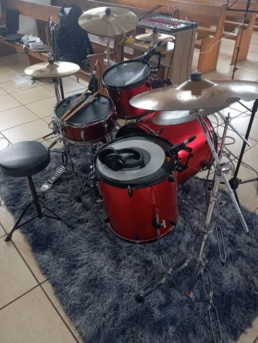 Bateria acústica